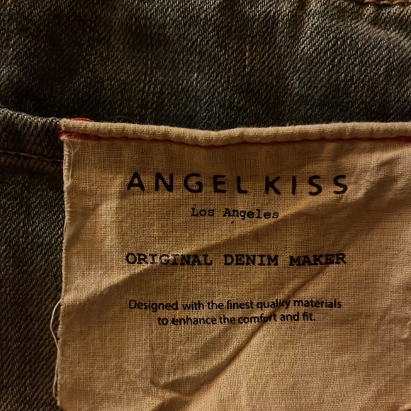 New Angel Kiss Mom Jeans. Size 17 but fits more like a 11. - Picture 4 of 5